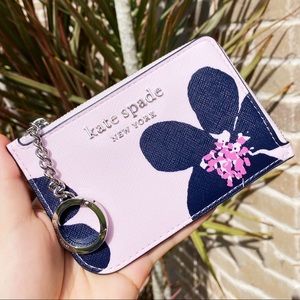 Gaby’sBags💕Kate Spade ♠️ Card holder